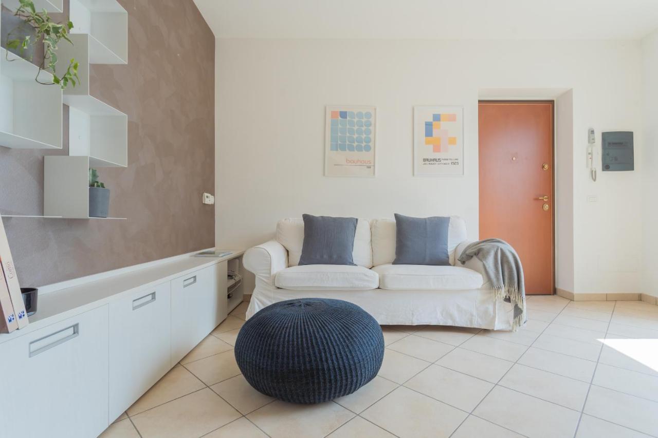 Blue Bliss Apartment By Rent All Como Colonno 外观 照片